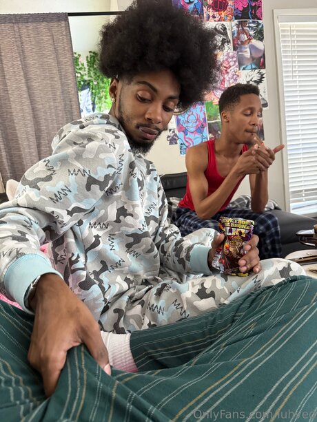 Luhved best model picture