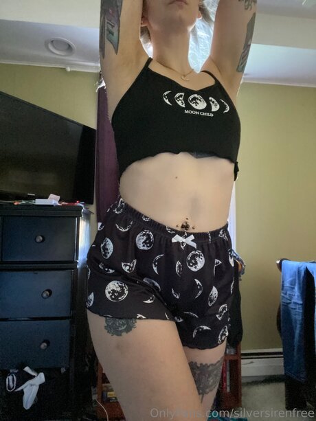 shemale fucks girl onlyfans sexy xxx pics