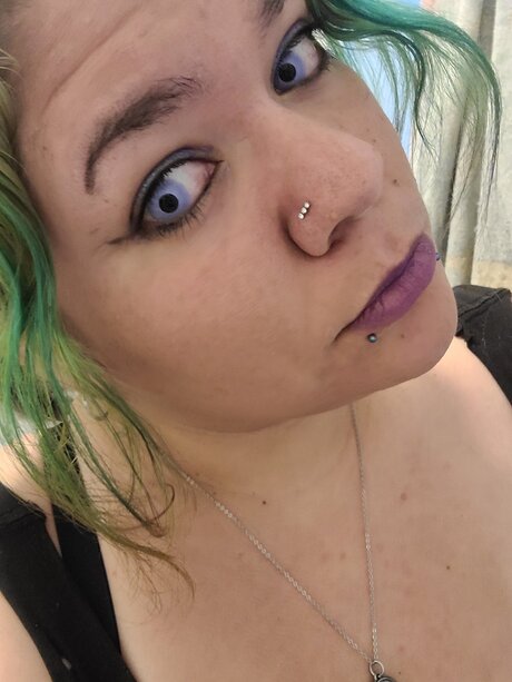 Wickedwitchofwinter naked model pic