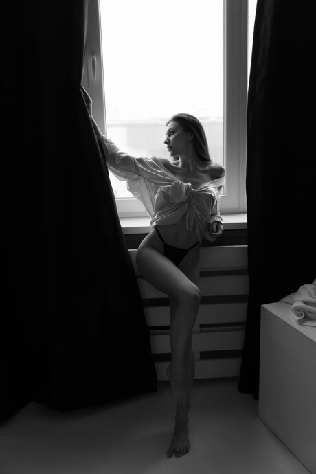 Larahook adult star images