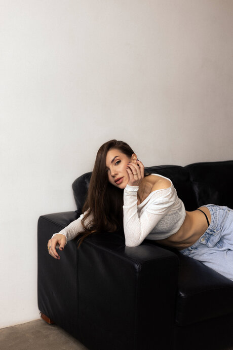 Larahook star art pics