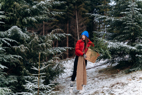 Larahook hot actress photo