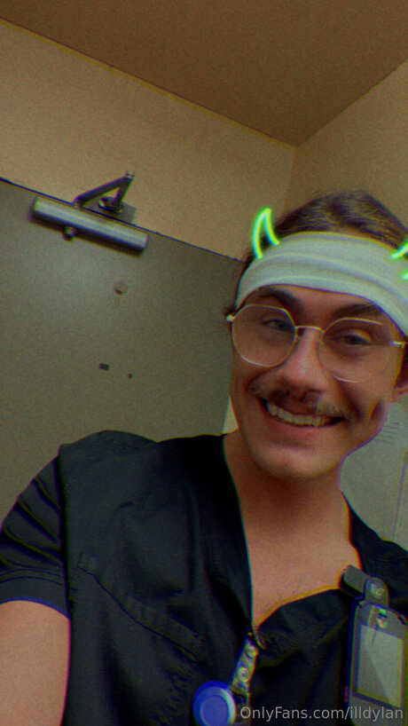 Illdylan star porn image