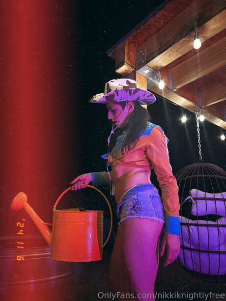 Nikkiknightlyfree star free archive