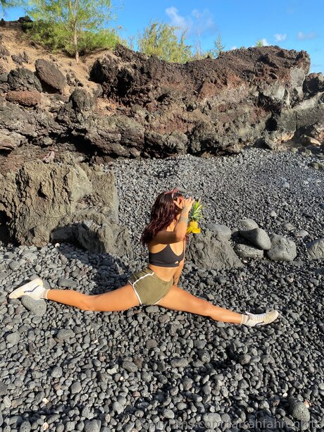 Farrahfahrenhite porn actress pic