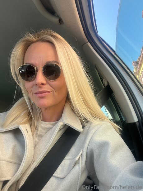 Helen De top actress pictures