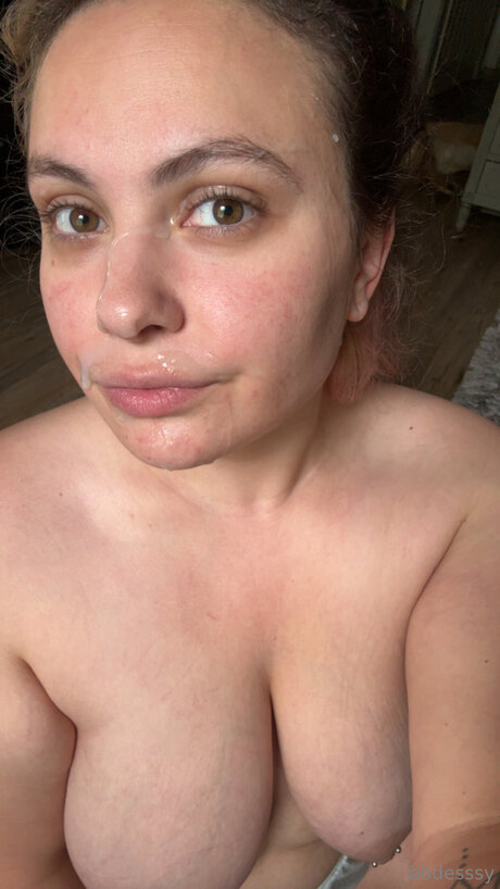 Bbdesssy top actress picture