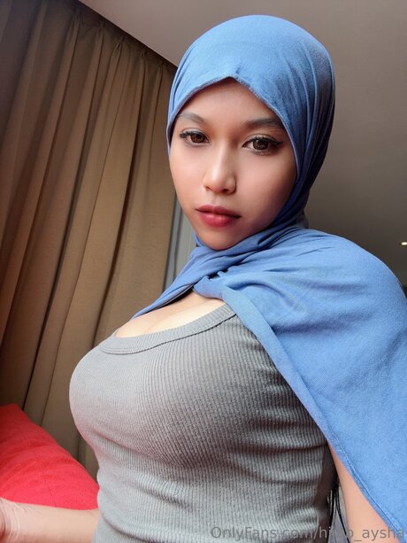 Hijab Aysha pornstar photos