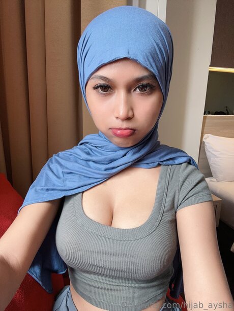 Hijab Aysha pornstar beautiful image
