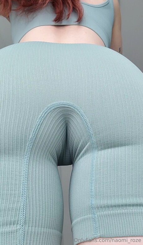 Naomi Roze high quality pornstar photo