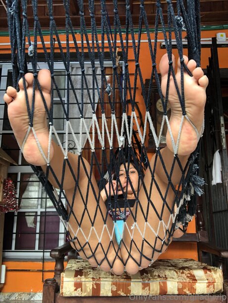 Giladyvip adult star image