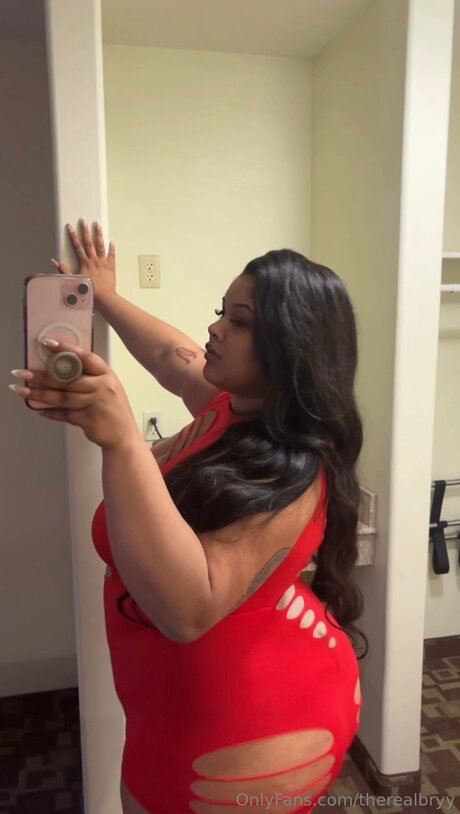 Therealbryy sex model img