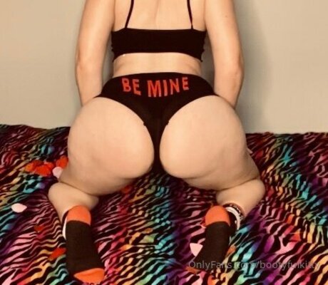 black lesbian onlyfans best photo