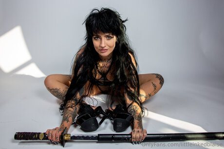 Littleinkedblaise star nice pics