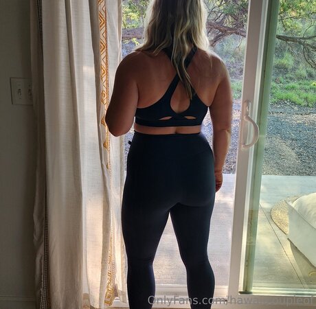 Hawaiicoupleof exclusive model pics