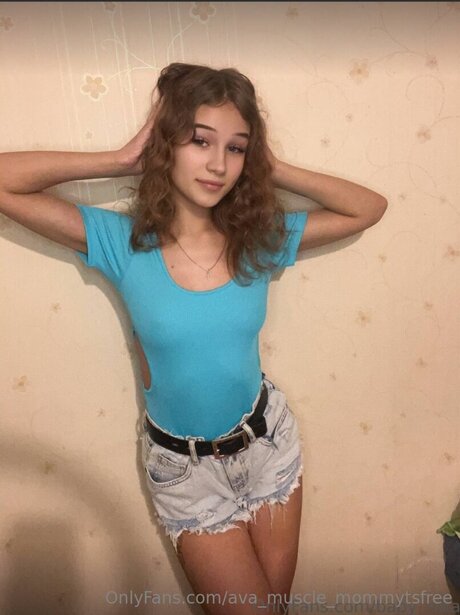 hottest young onlyfans art porn galleries