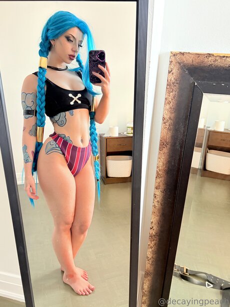 Decayingpeach star high quality pictures