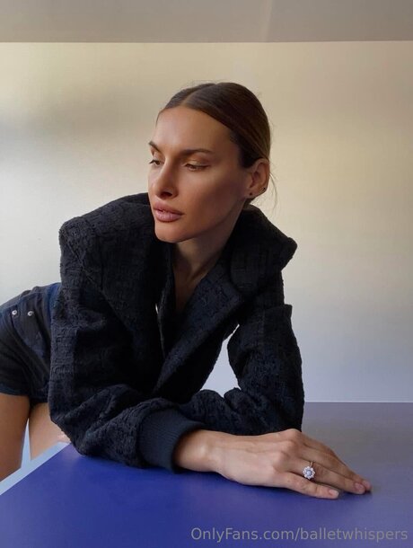 Balletwhispers top actress photo