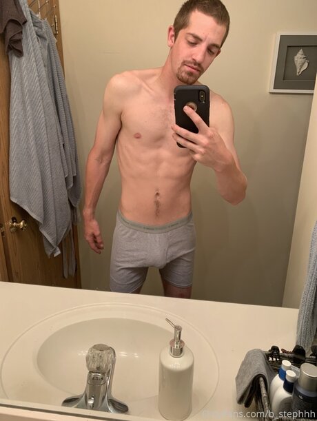 B Stephhh exclusive model pics