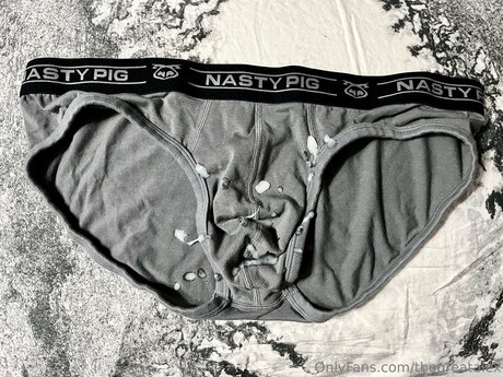 Thegreatalex model free photos