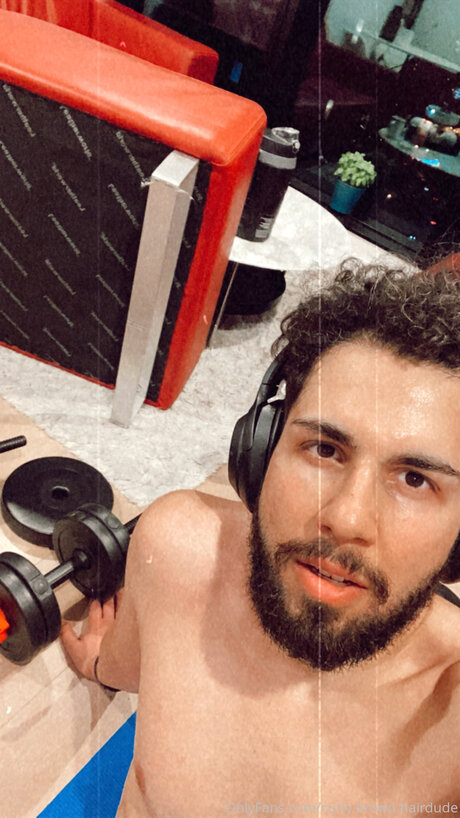 Curly Brown Hairdude top model pic