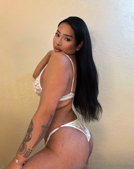 Lexdreams beautiful actress pic