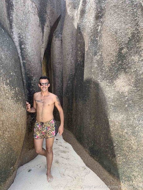 Michaelversath model naked archive