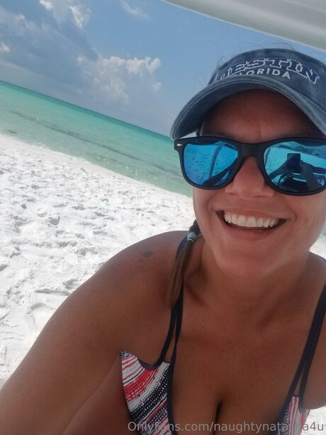 Naughtynatasha4u pornographic actress photo