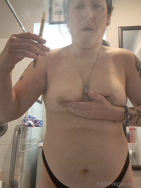 Trippykoala425 model beautiful archive