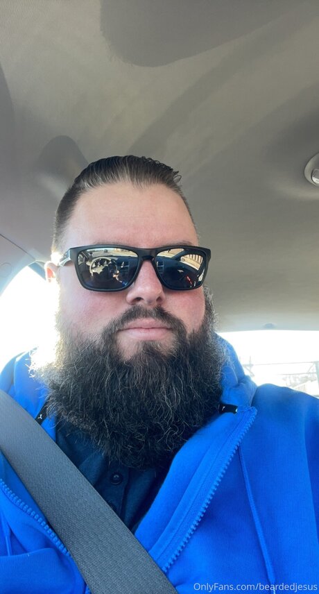 Beardedjesus pornographic star pictures