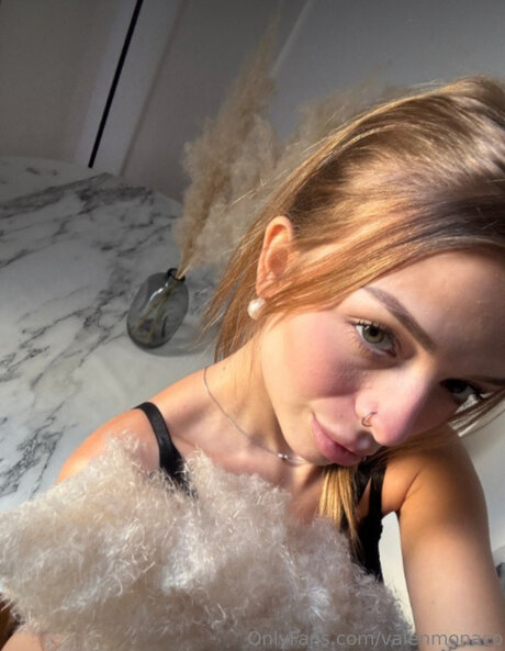 Valenmonaco pornstar nude image