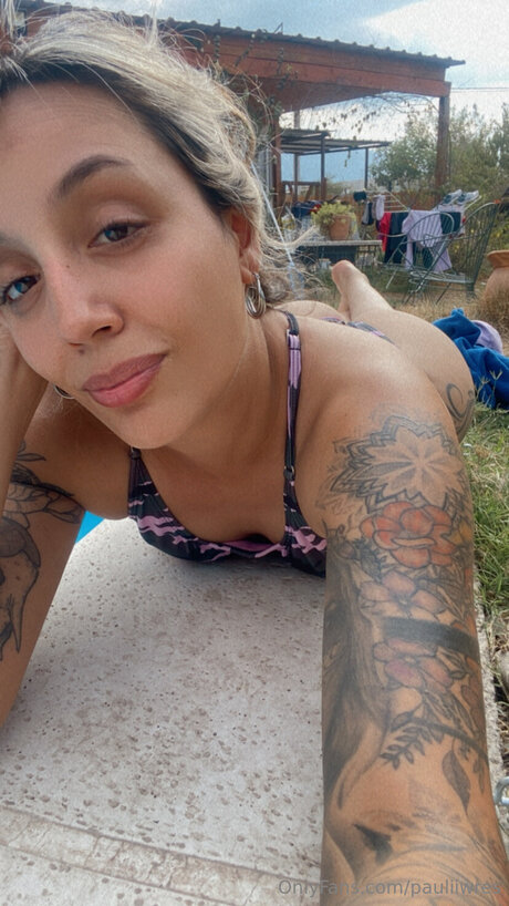 Pauliiwres star nudes img