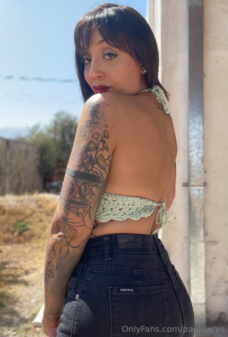 Pauliiwres high quality pornstar photos