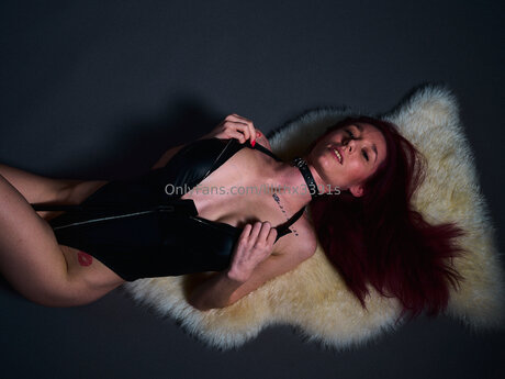 Lilithx3391s star nude pic