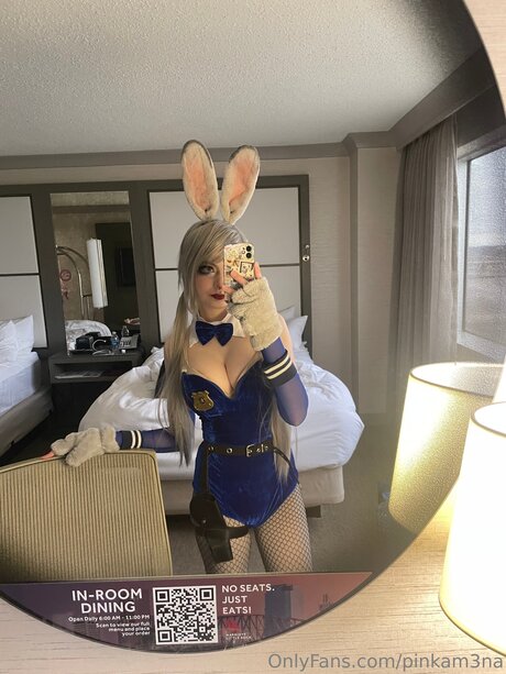 Pinkam3na pornstar naked photo