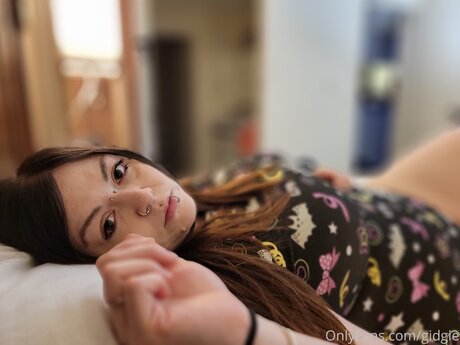 Gidgie hot pornstar pics