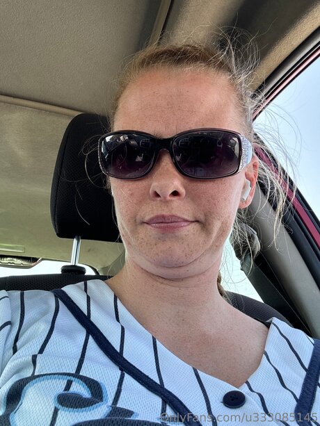 Icequeen6235 star hot pics