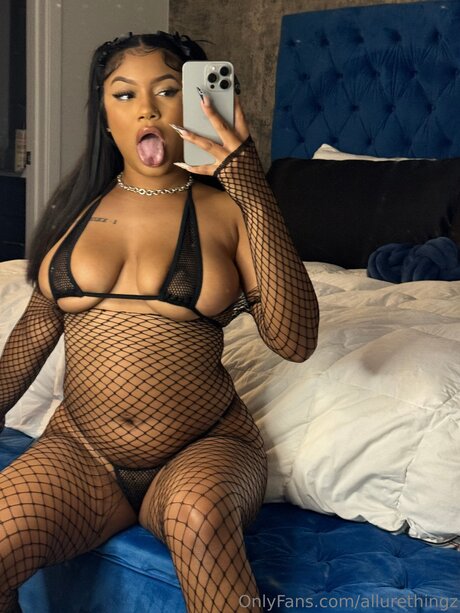 Ashaallure porn star photo