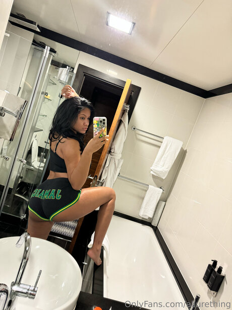 Ashaallure star exclusive pictures