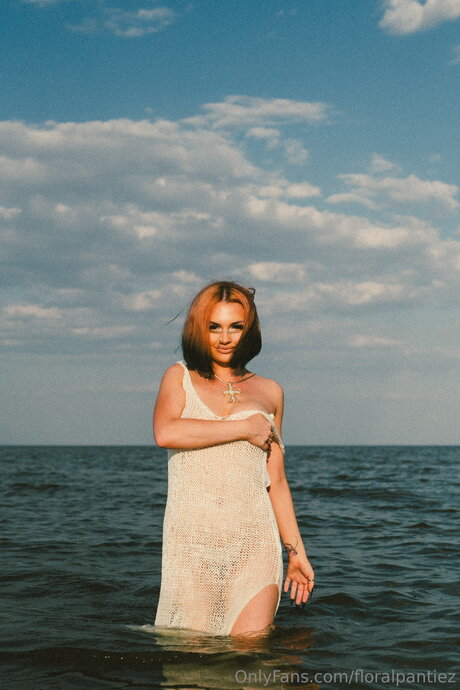 Floralpantiez porn star pic