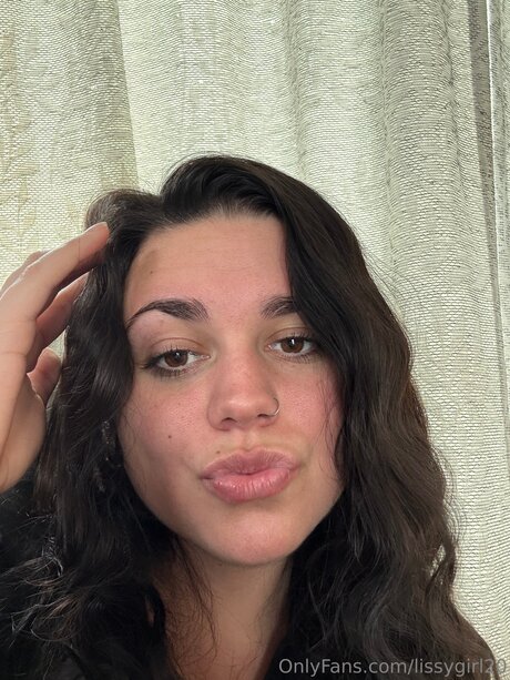 Lissygirl20 nice star img