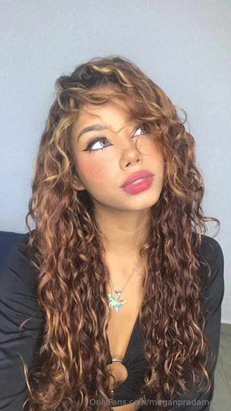 Meganpradamodel star nude img