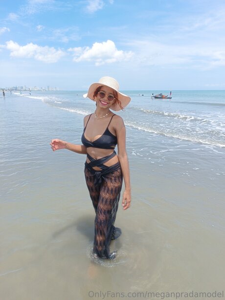 Meganpradamodel beautiful star pic