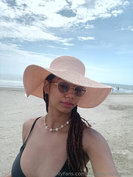 Meganpradamodel star free picture