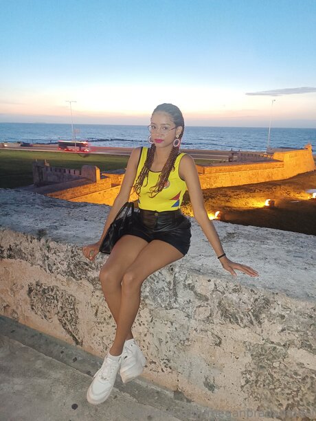 Meganpradamodel star exclusive pictures