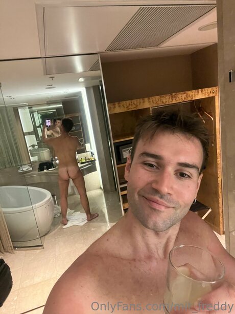 Mit Freddy star free image