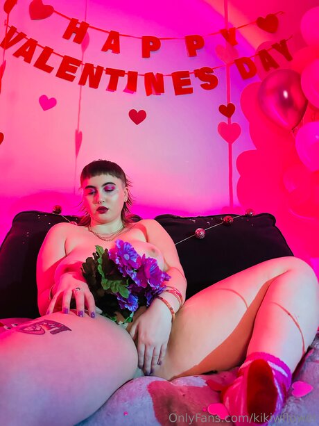 blonde deepthroat onlyfans beautiful naked pic