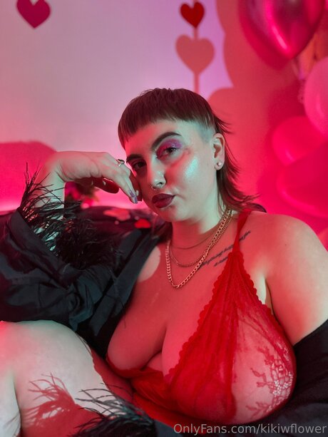 Kikiwflower xxx pornstar pictures