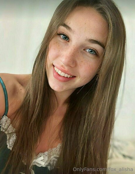 Fox Alisha model perfect photos