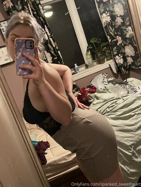 Spanked Sweetheart xxx actress pictures